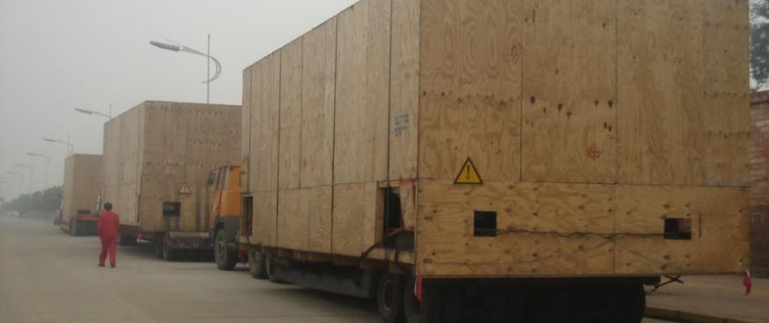 新疆國際公路運(yùn)輸中報(bào)關(guān)與清關(guān)的含義